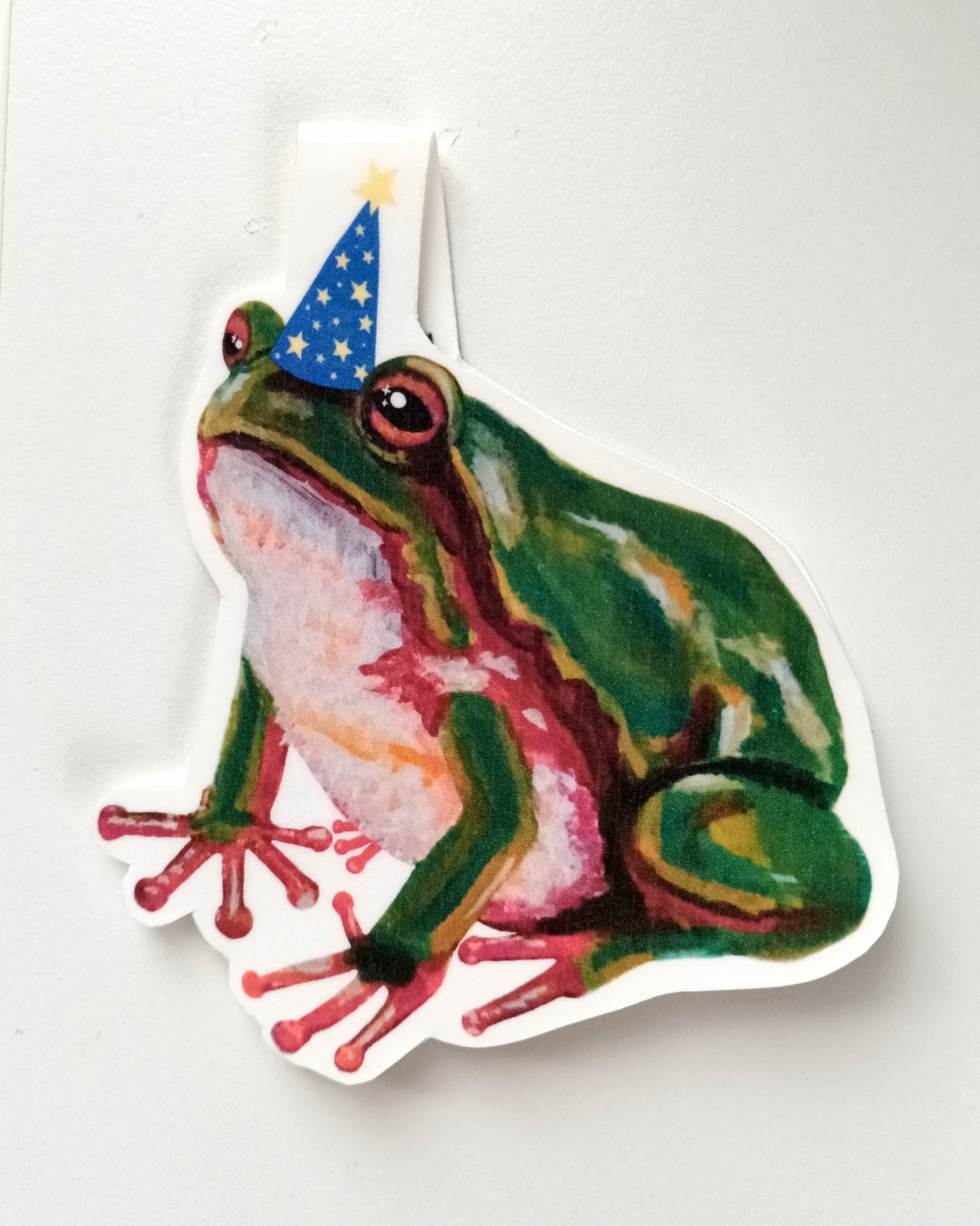 Handmade magnetic bookmark featuring a smiling green frog – cute and compact gift for readers and frog fans