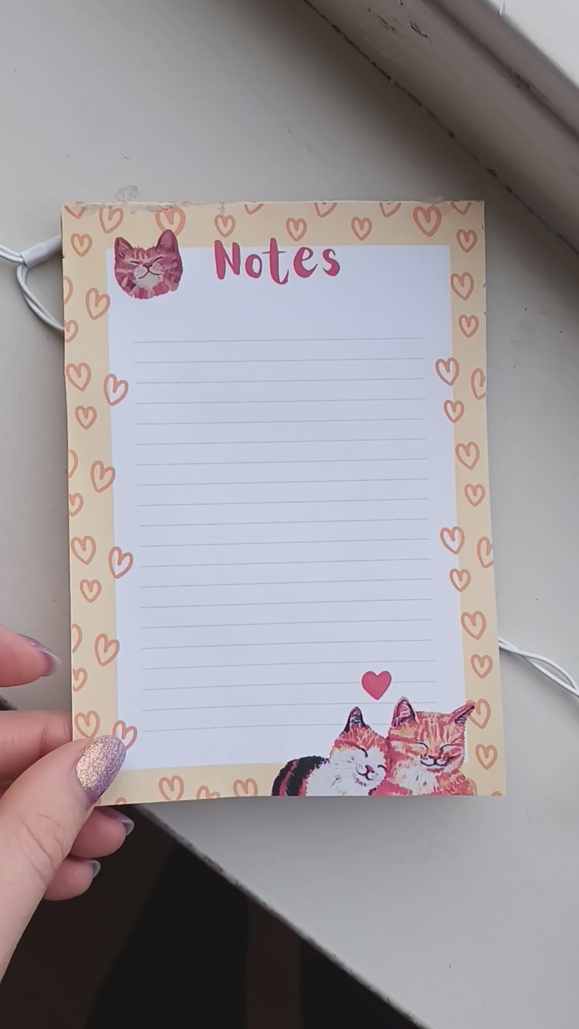 Cute notepad featuring two cats in love, warm yellow-orange colour, available in 30 or 50 pages, printed on eco-friendly paper with a sturdy cardboard back video